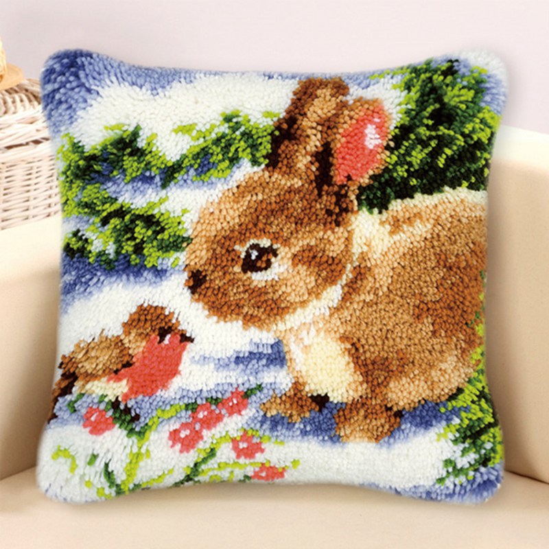 Rabbit Horse Latch Hook Kits S - Sewing Pin Cushion recension och pris