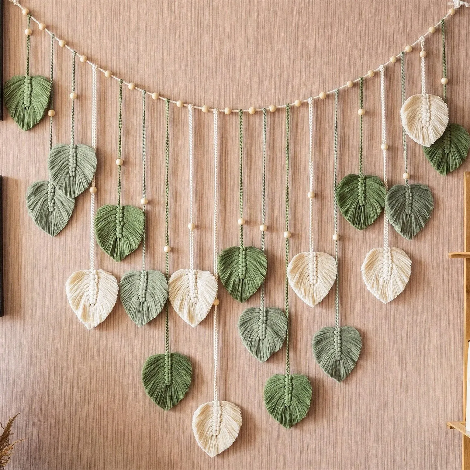 1 Pc Green Leaves Garland, Mac - Century Textile & Sewing Supply Avenue C North Saskatoon Sk recension och pris